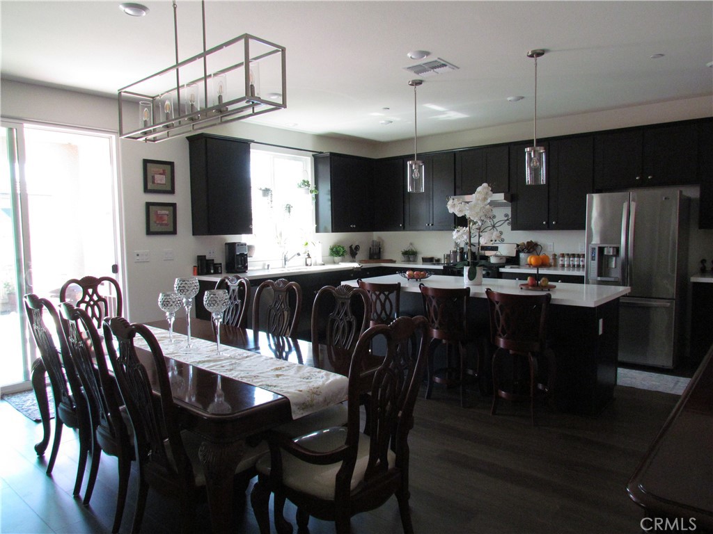 4758 Bellaire, Clovis, CA 93619