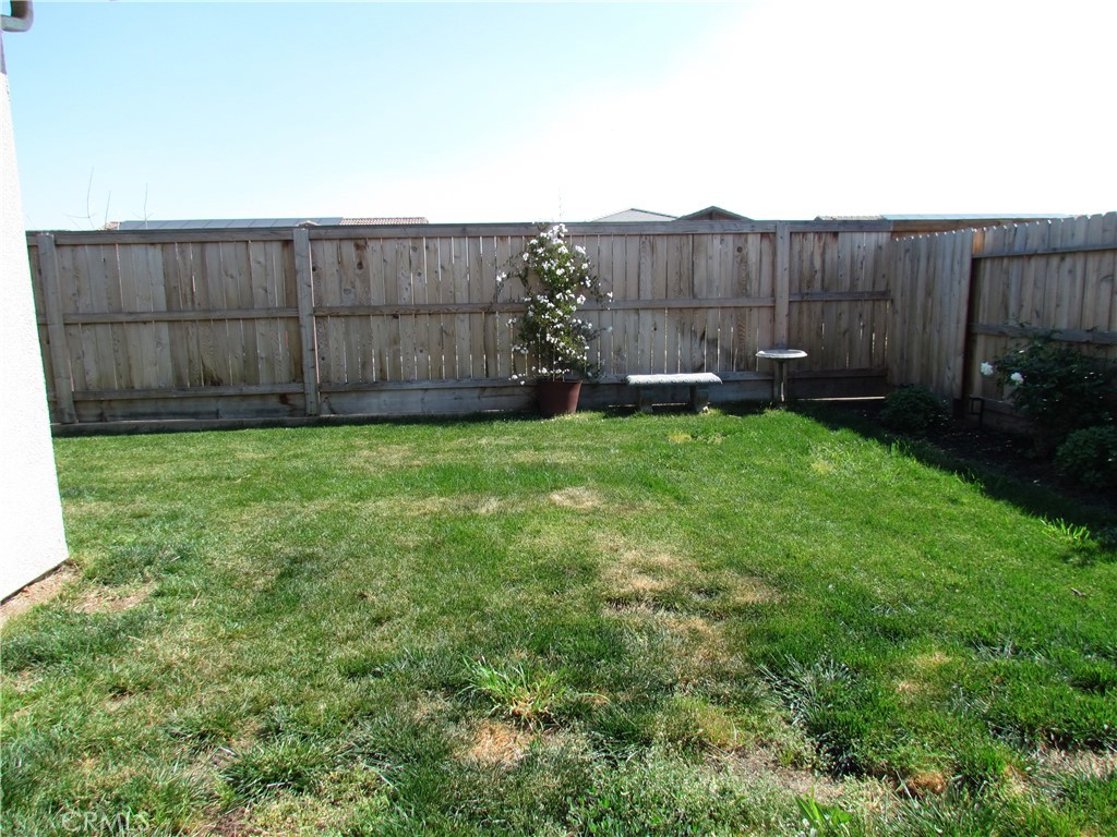 4758 Bellaire, Clovis, CA 93619