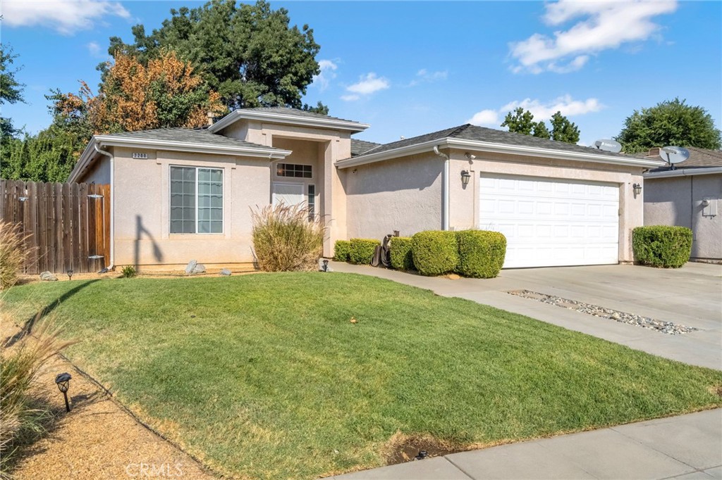 2200 Hanson Ave, Clovis, CA 93611