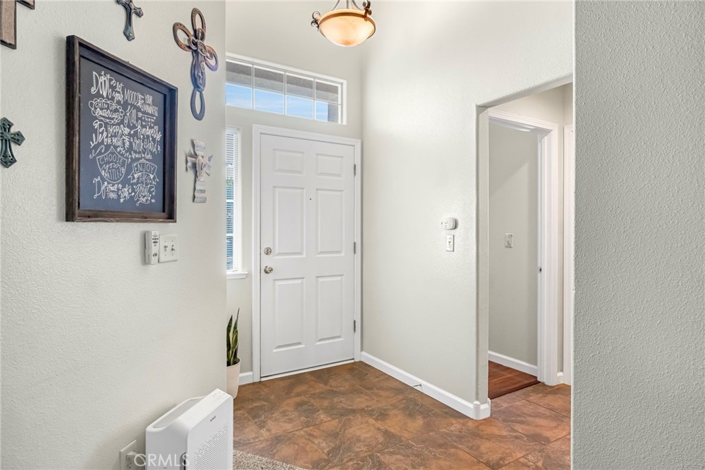 2200 Hanson Ave, Clovis, CA 93611