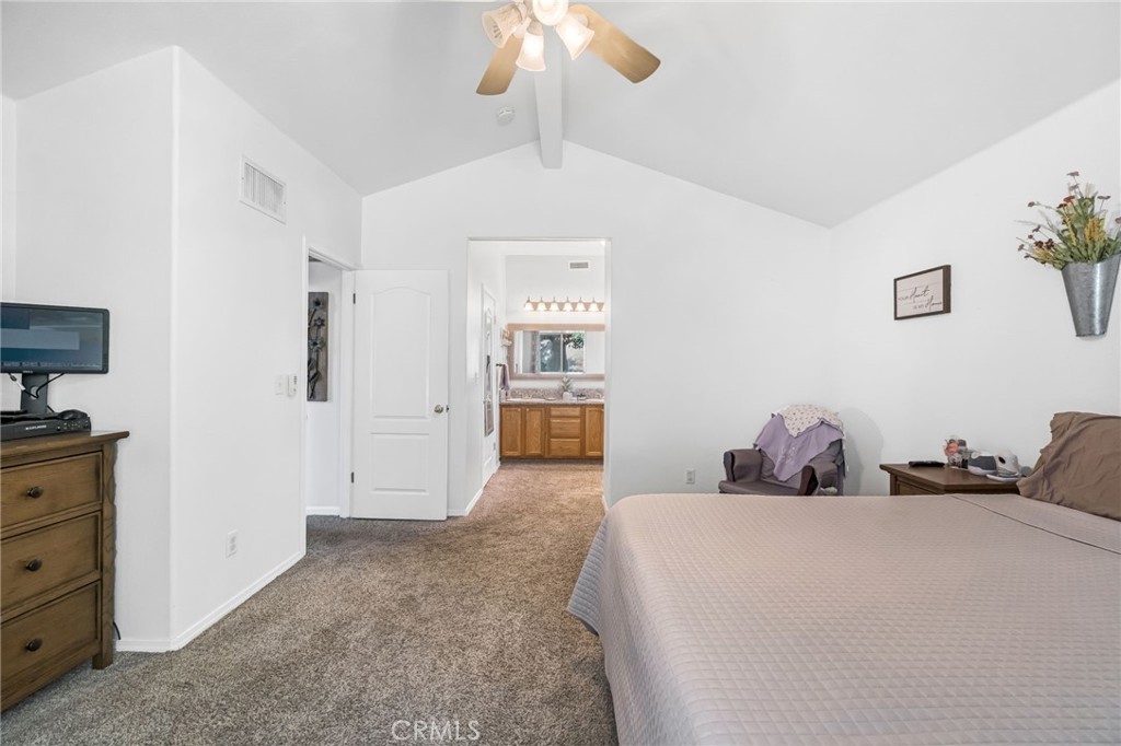 2200 Hanson Ave, Clovis, CA 93611