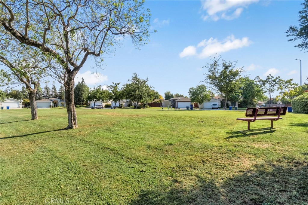 2200 Hanson Ave, Clovis, CA 93611