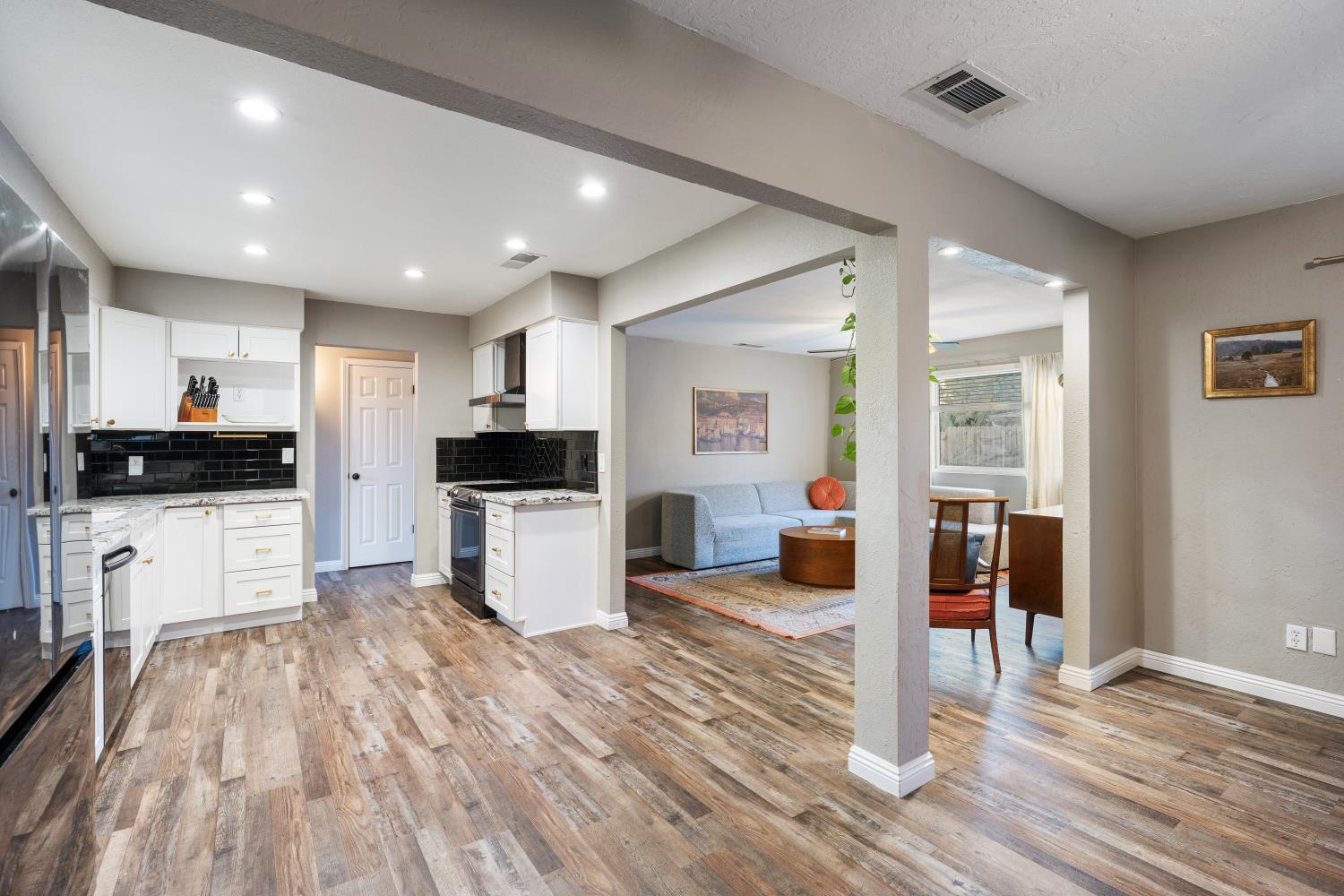 1484 Hampton Way, Clovis, CA 93611