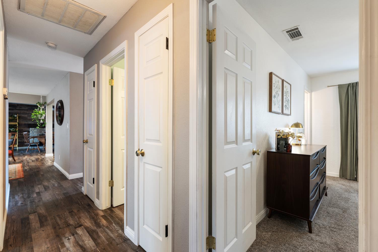 1484 Hampton Way, Clovis, CA 93611