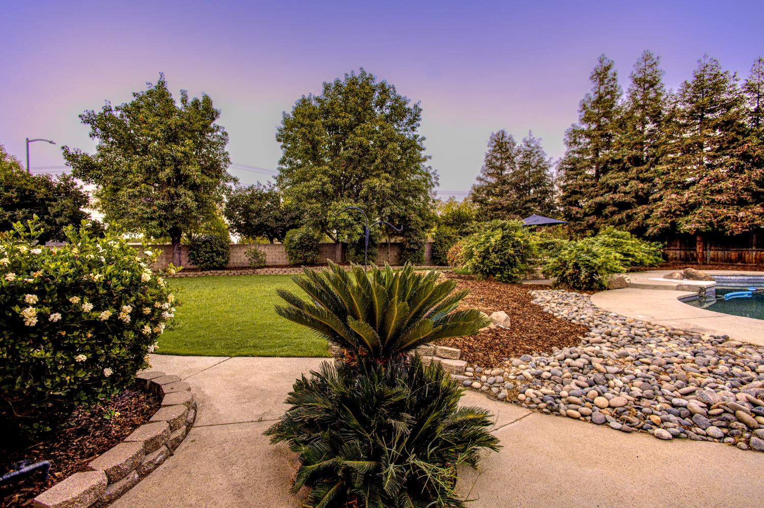 713 Magnolia Ave, Clovis, CA 93611
