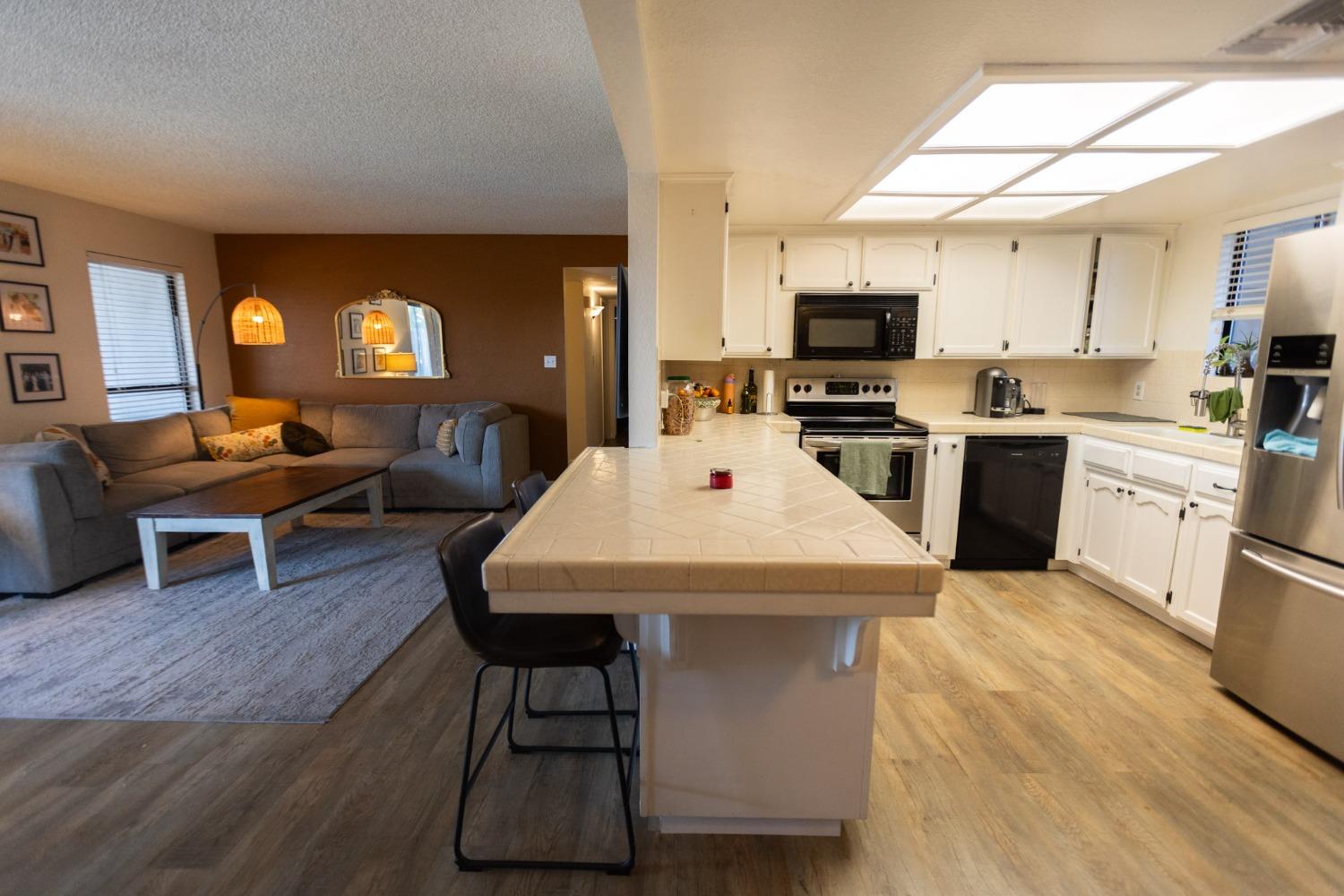 3460 Phillip, Clovis, CA 93612