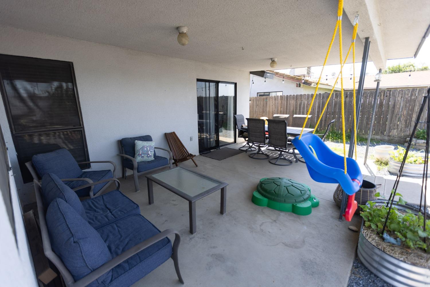 3460 Phillip, Clovis, CA 93612