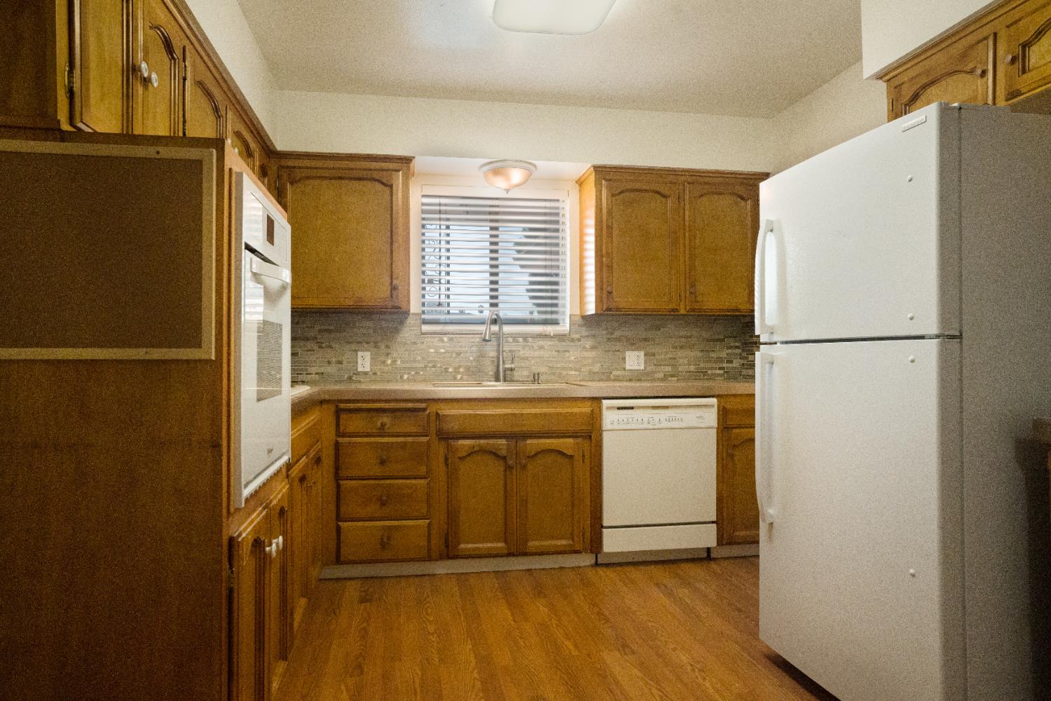 2739 Fine Ave, Clovis, CA 93612