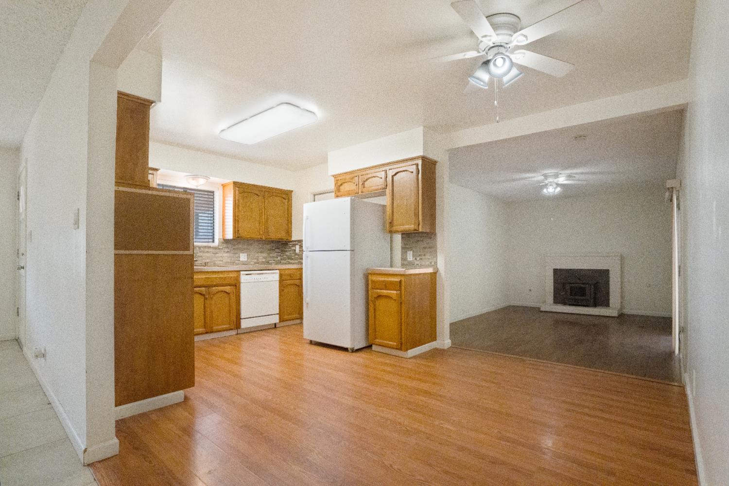 2739 Fine Ave, Clovis, CA 93612