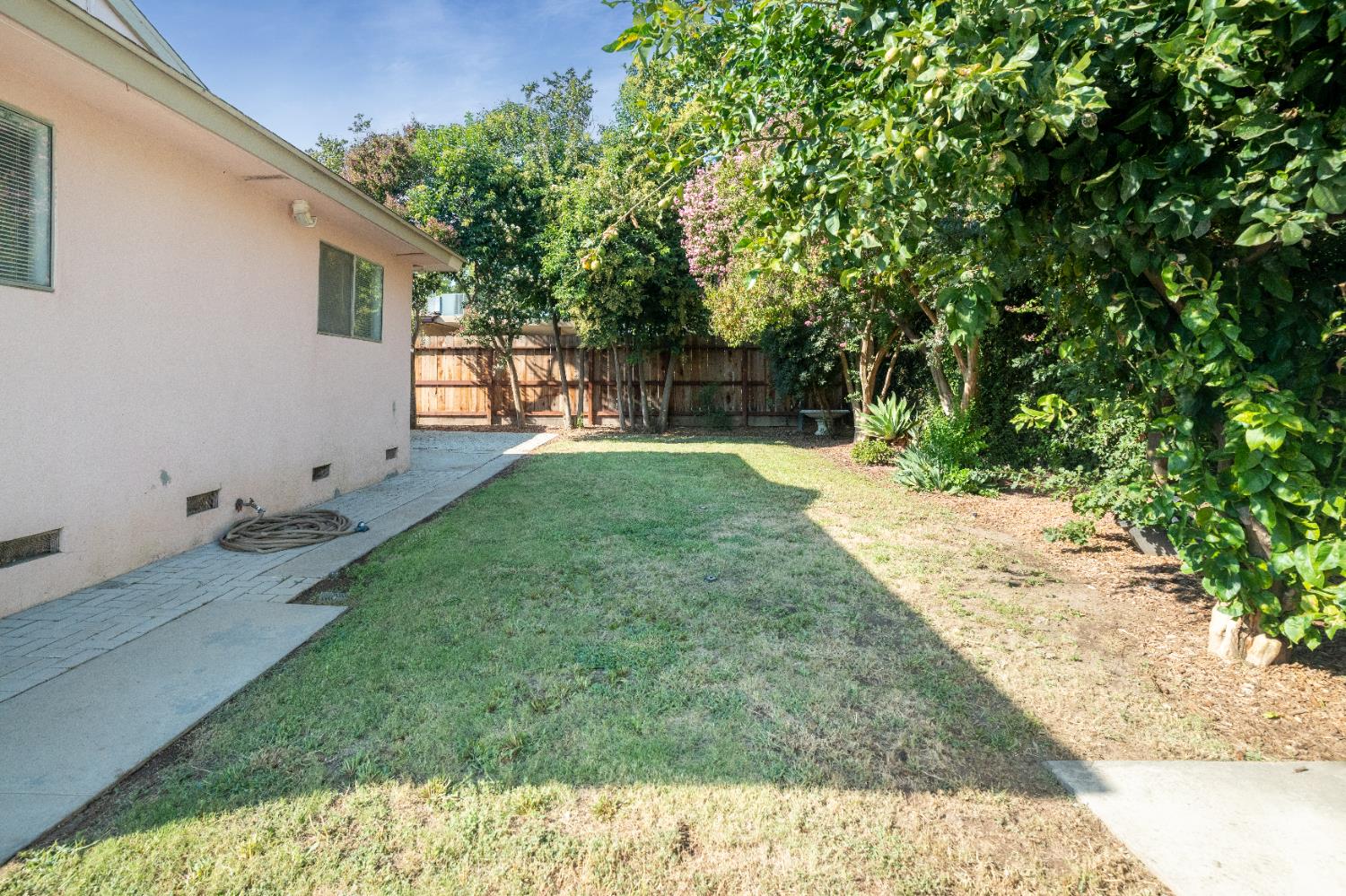 2739 Fine Ave, Clovis, CA 93612