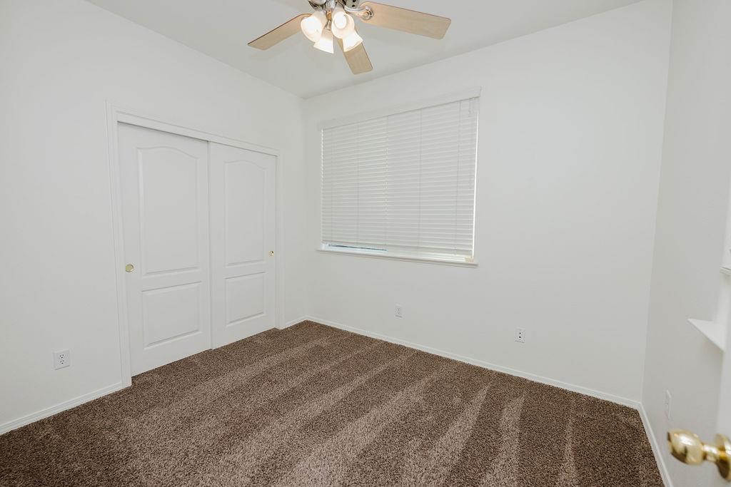 710 W Lisbon Ln, Clovis, CA 93619