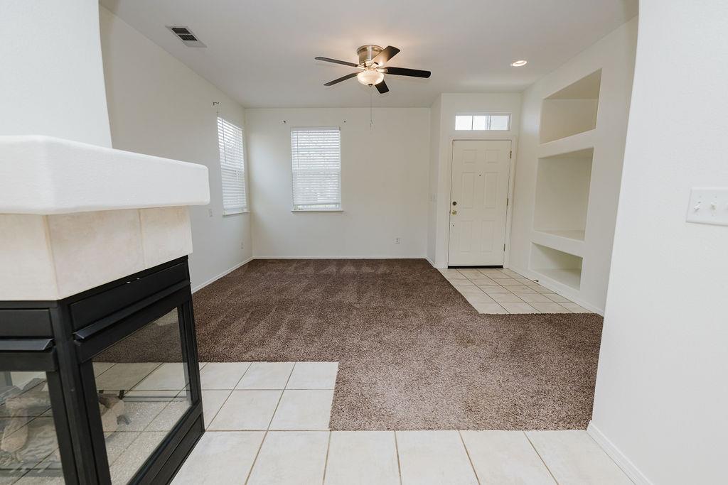710 W Lisbon Ln, Clovis, CA 93619