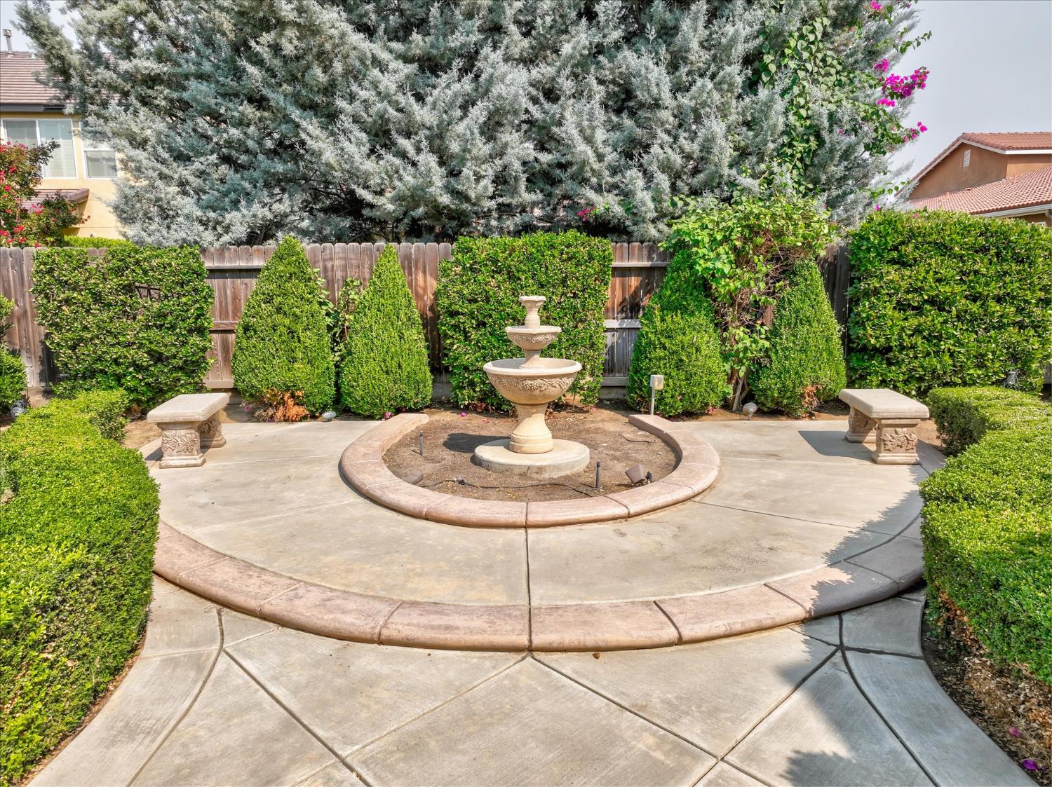 1117 Encino Ave, Clovis, CA 93619
