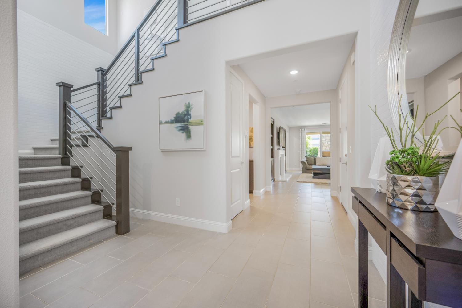 4066 Buckingham Ave, Clovis, CA 93619