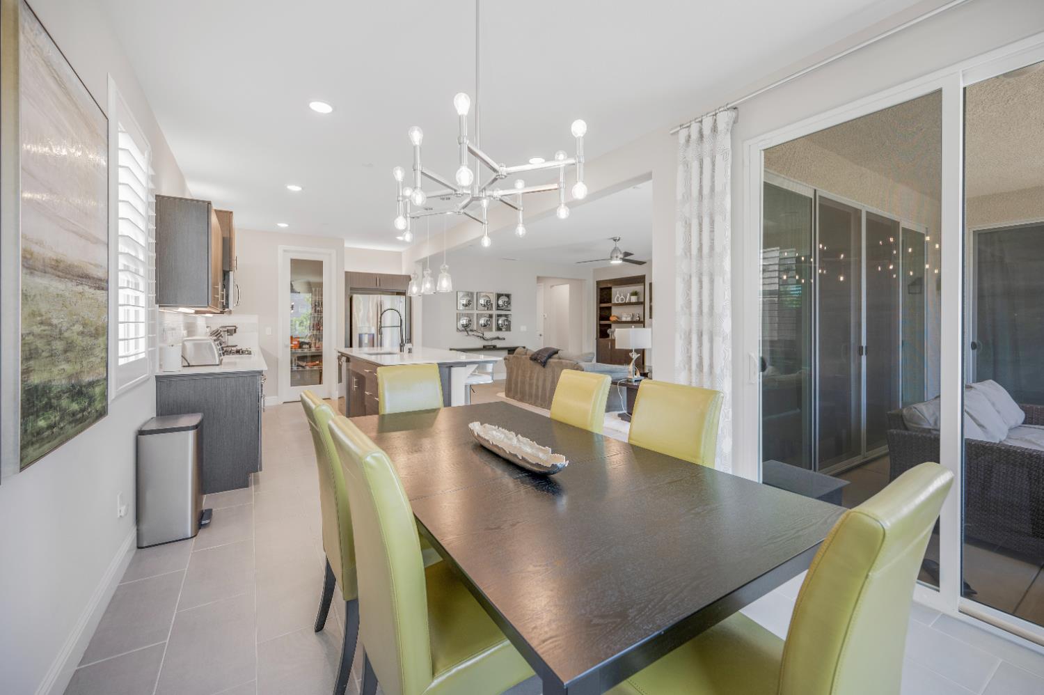 4066 Buckingham Ave, Clovis, CA 93619