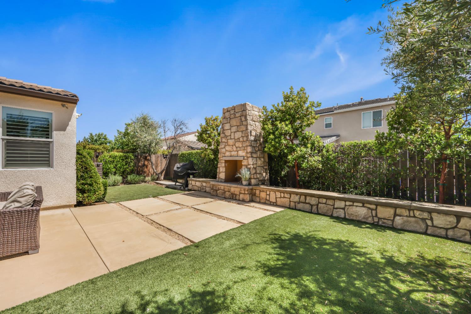 4066 Buckingham Ave, Clovis, CA 93619
