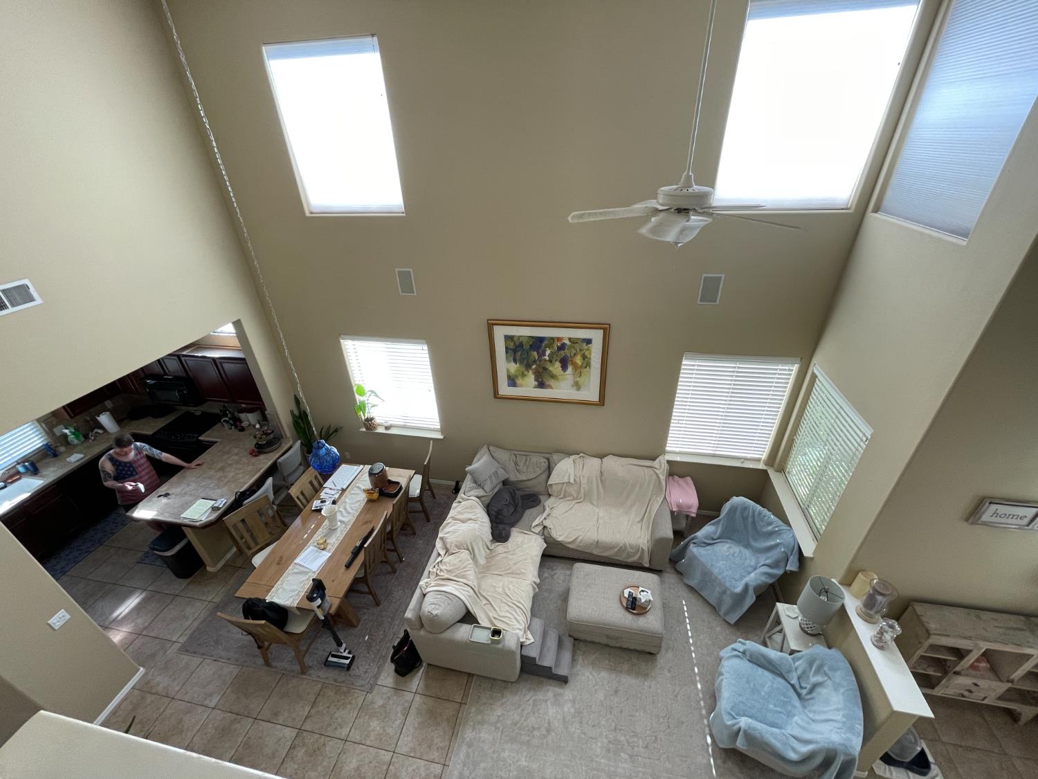 12 W Tivoli Ln, Clovis, CA 93619