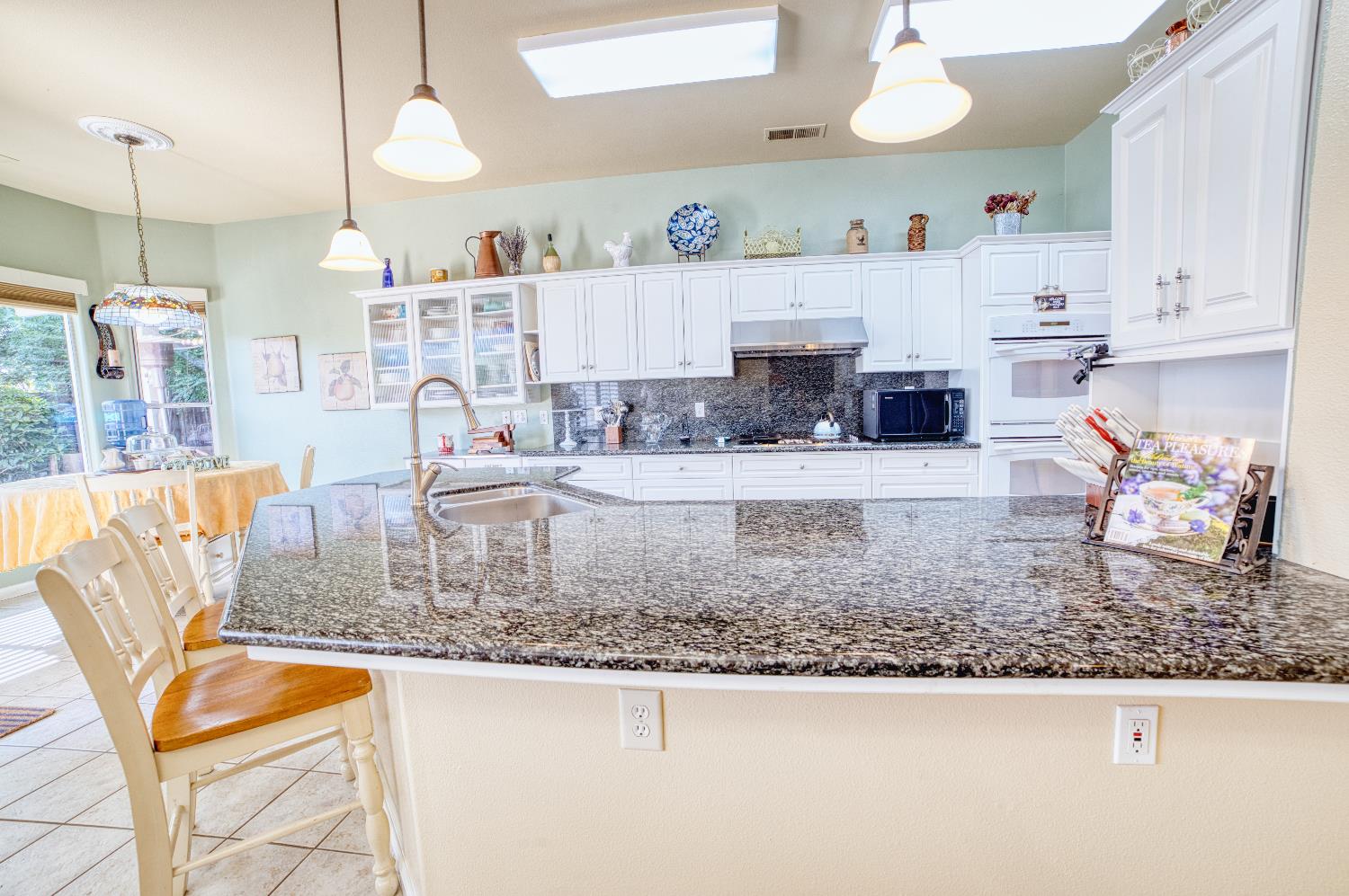3129 Megan Ave, Clovis, CA 93611