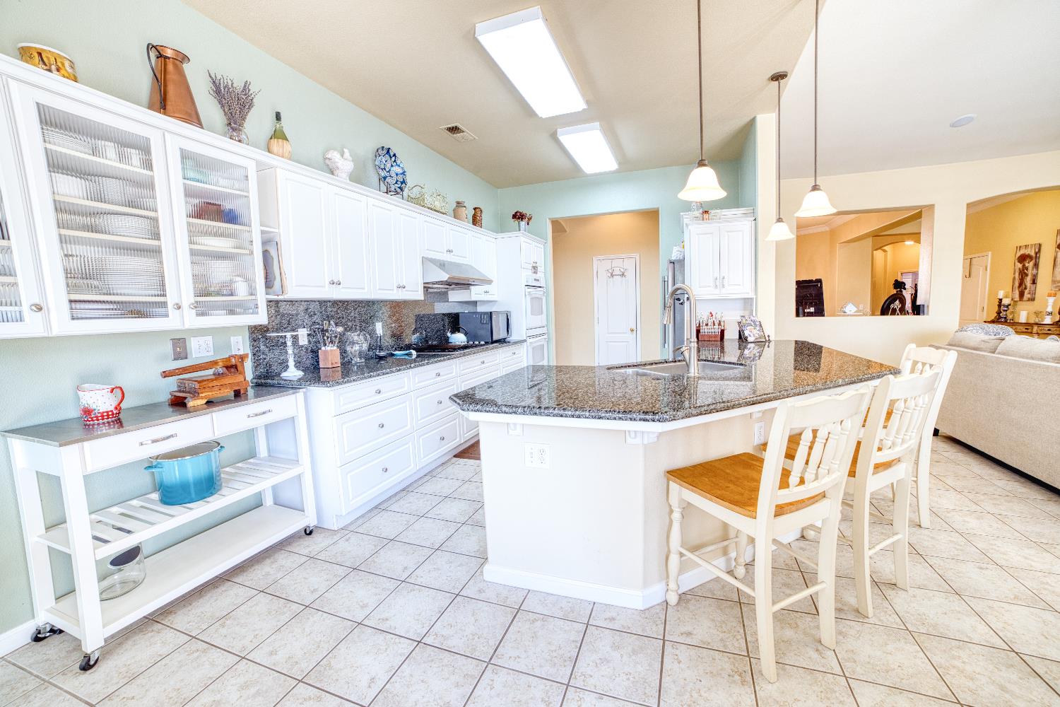 3129 Megan Ave, Clovis, CA 93611
