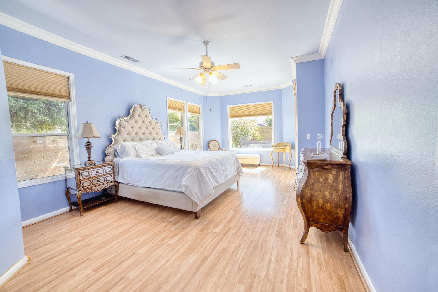 3129 Megan Ave, Clovis, CA 93611