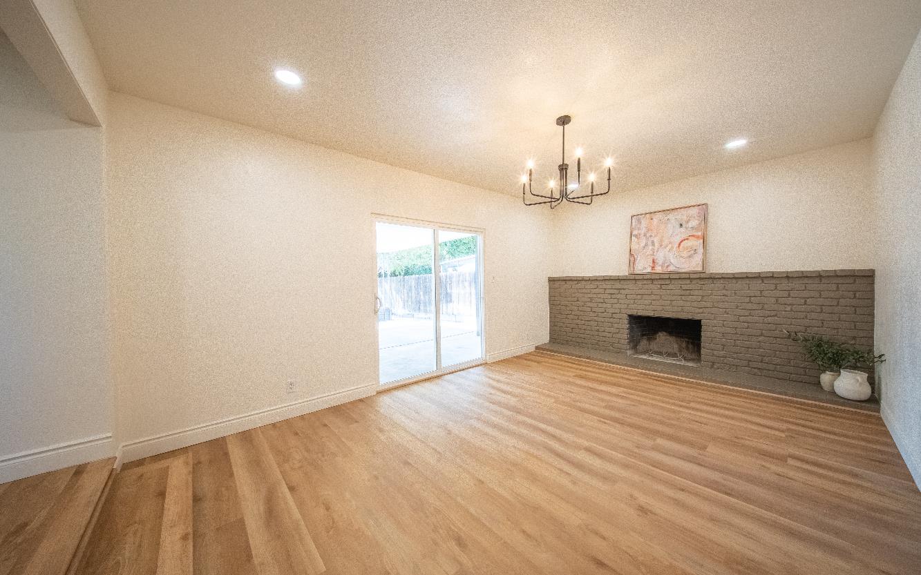 608 W Gettysburg Ave, Clovis, CA 93612