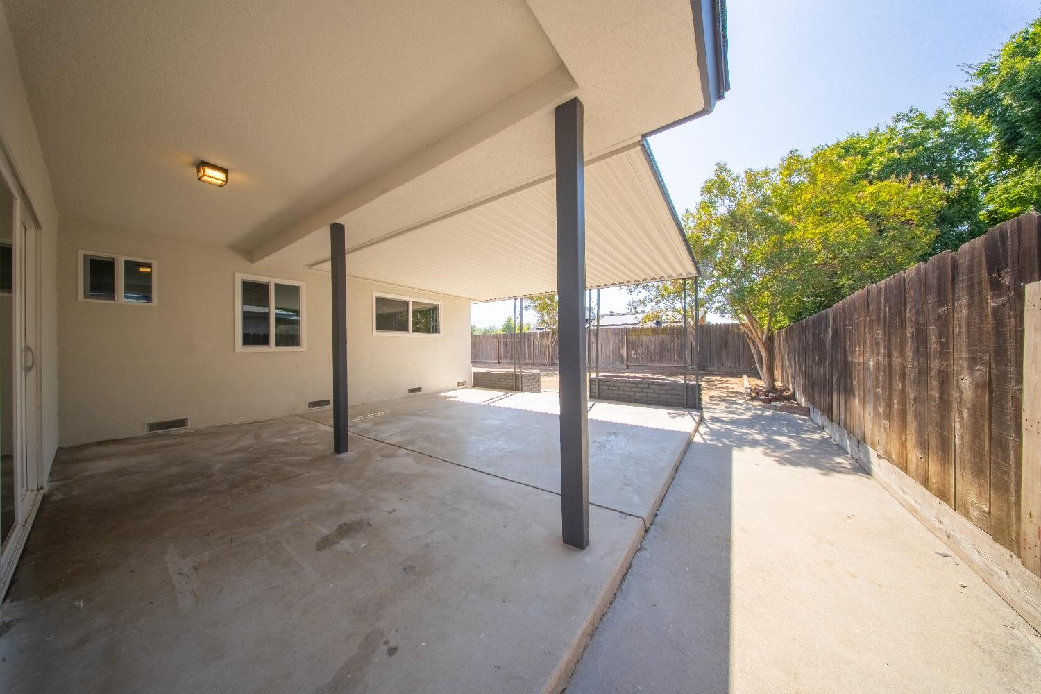 608 W Gettysburg Ave, Clovis, CA 93612