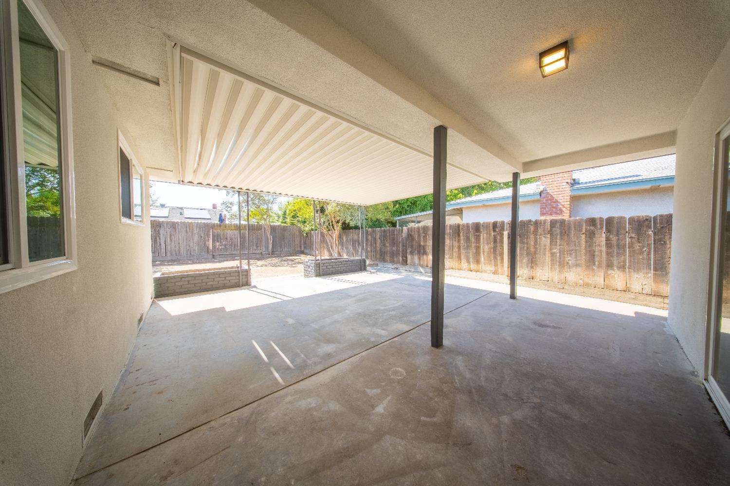 608 W Gettysburg Ave, Clovis, CA 93612