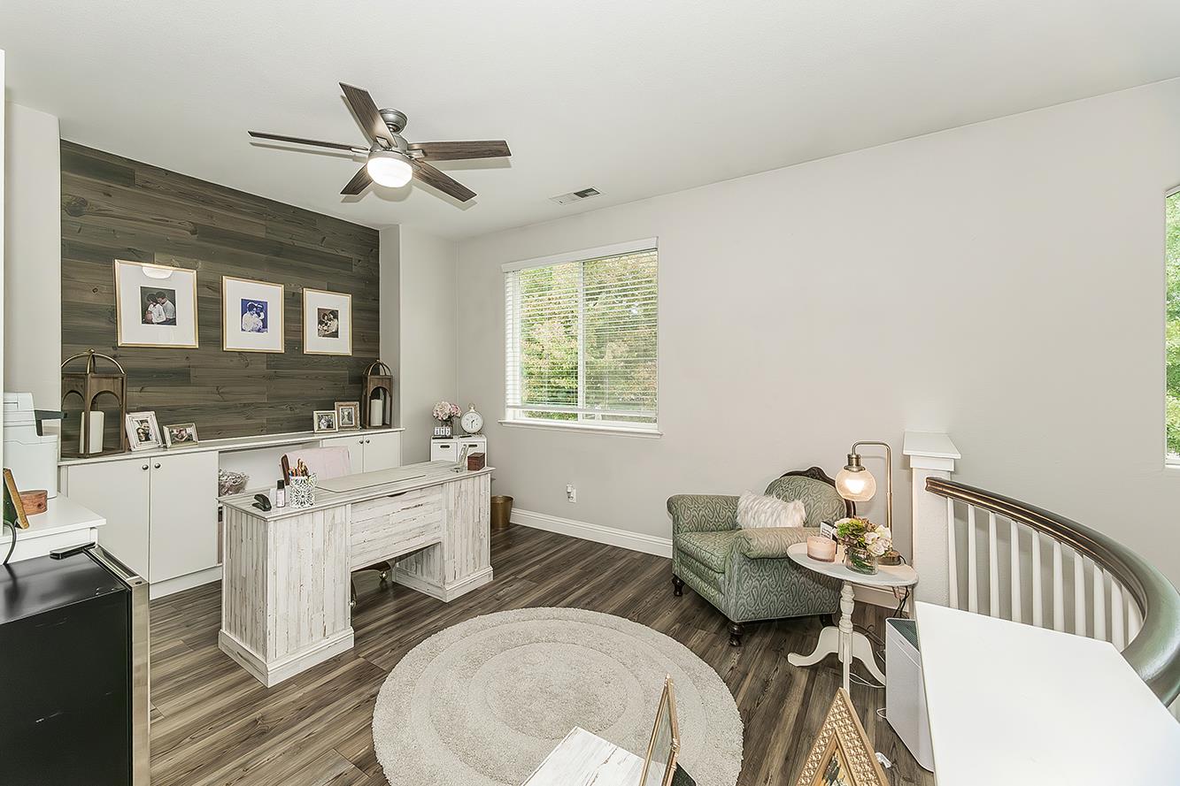 1175 Applegate Ave, Clovis, CA 93611