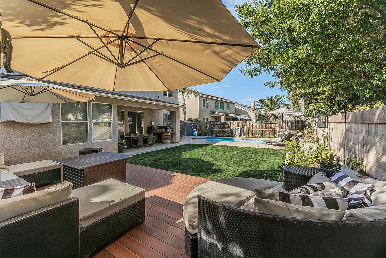 1175 Applegate Ave, Clovis, CA 93611