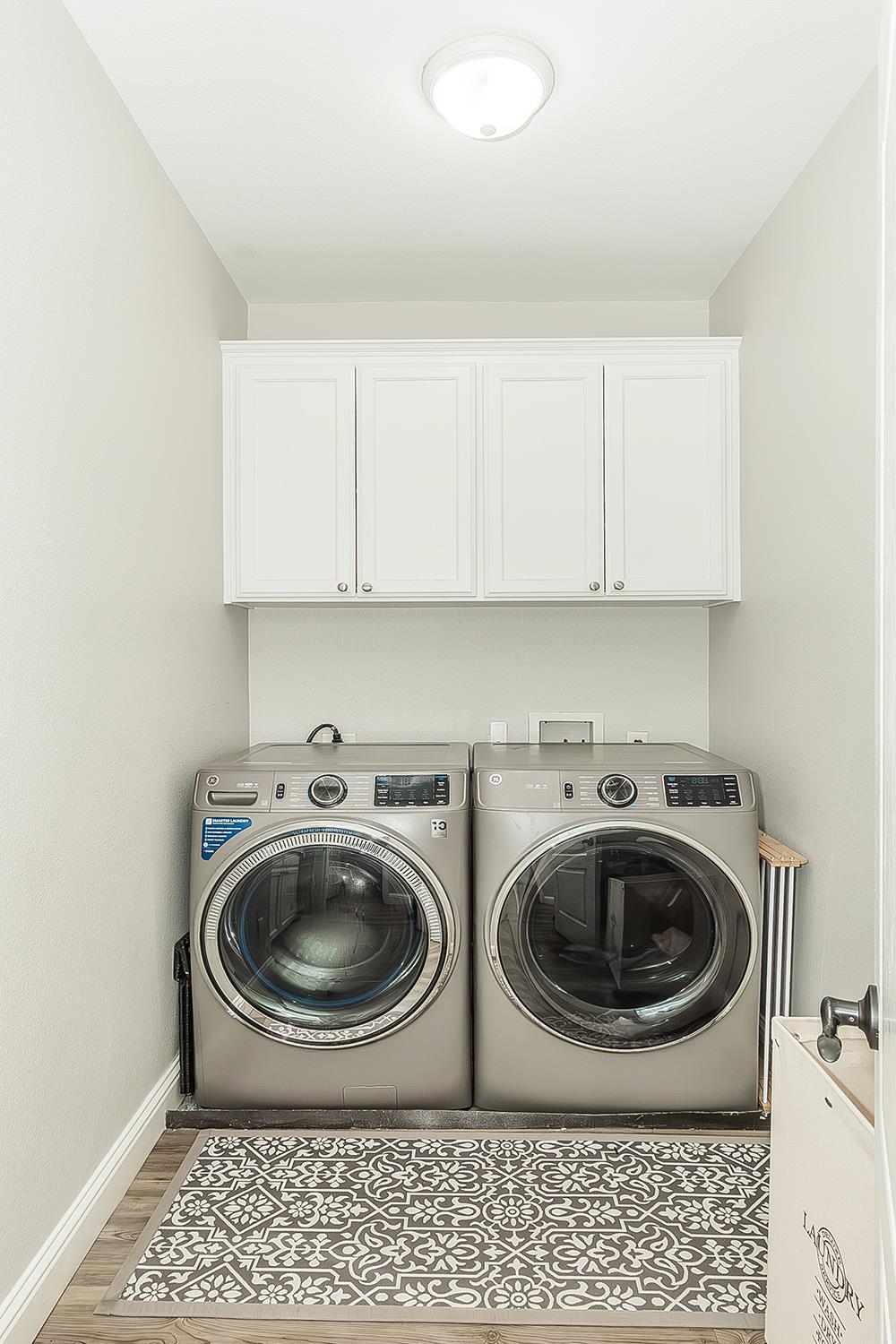 1175 Applegate Ave, Clovis, CA 93611