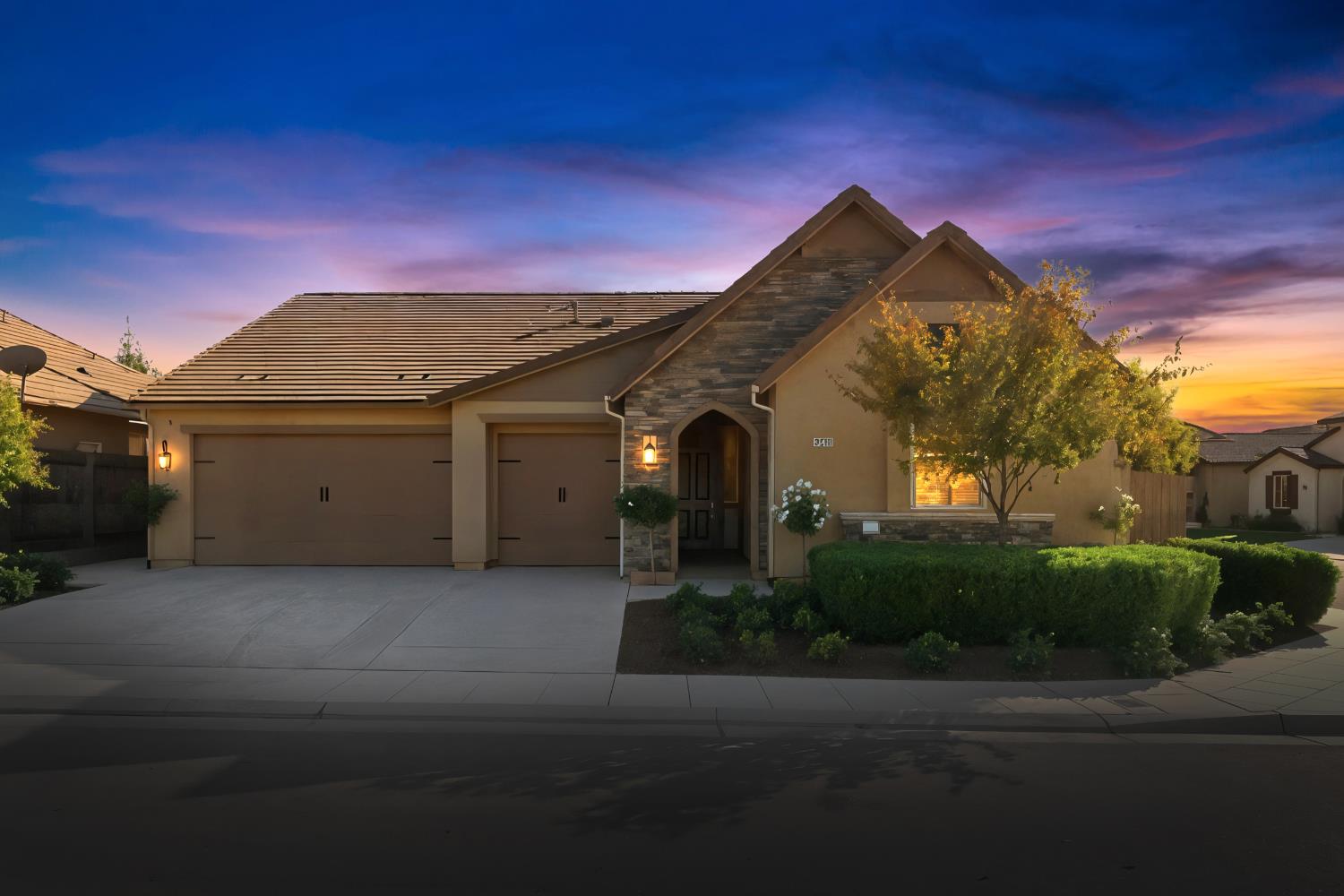 3938 Mecca Ave, Clovis, CA 93619