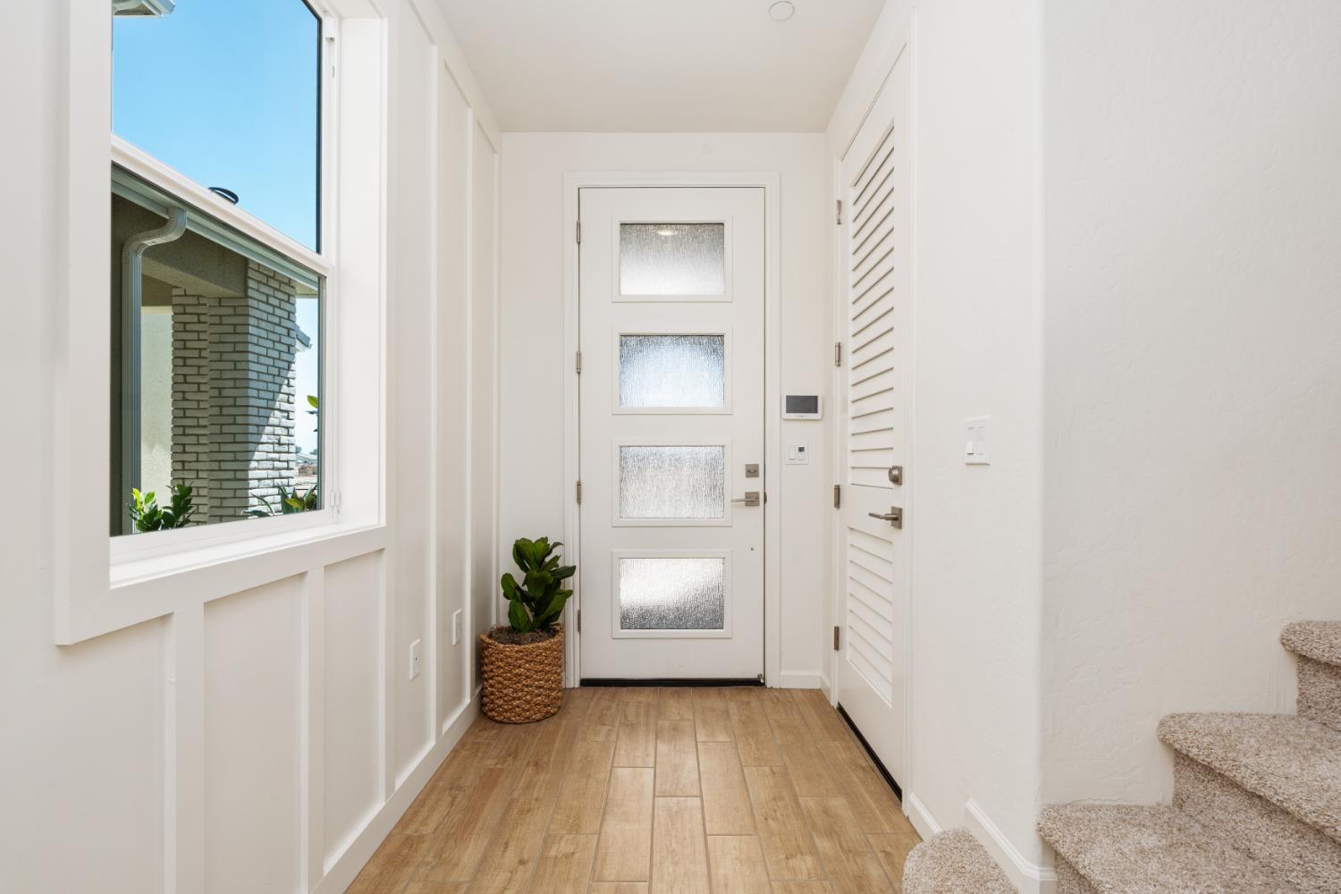 1543 Redbrick Ln, Clovis, CA 93619