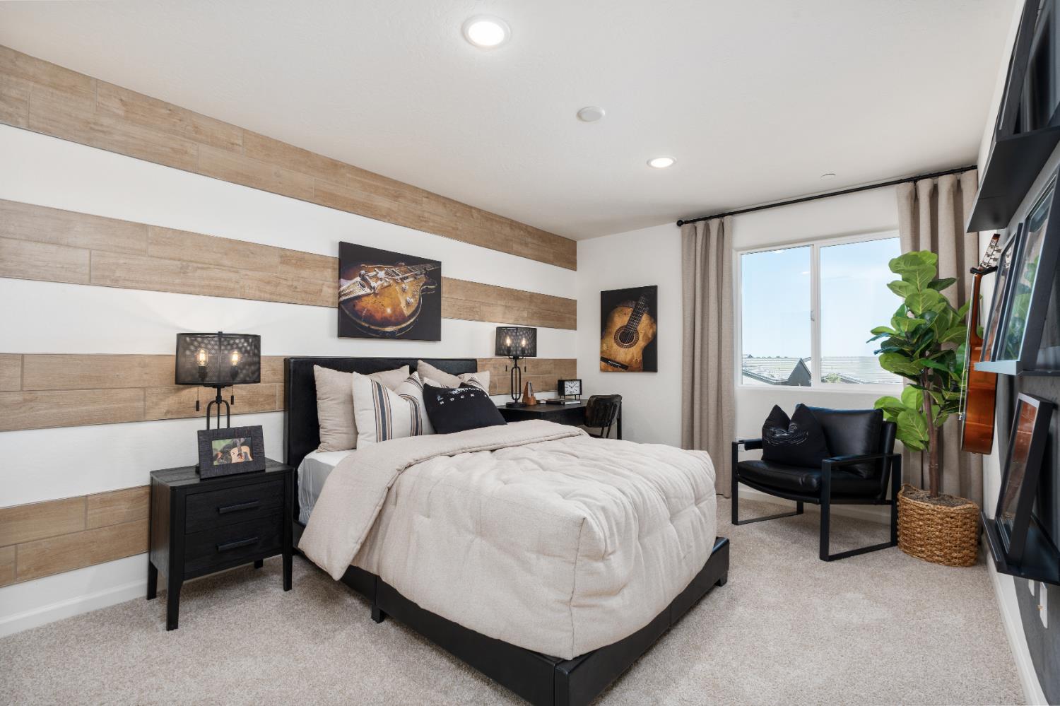 1543 Redbrick Ln, Clovis, CA 93619