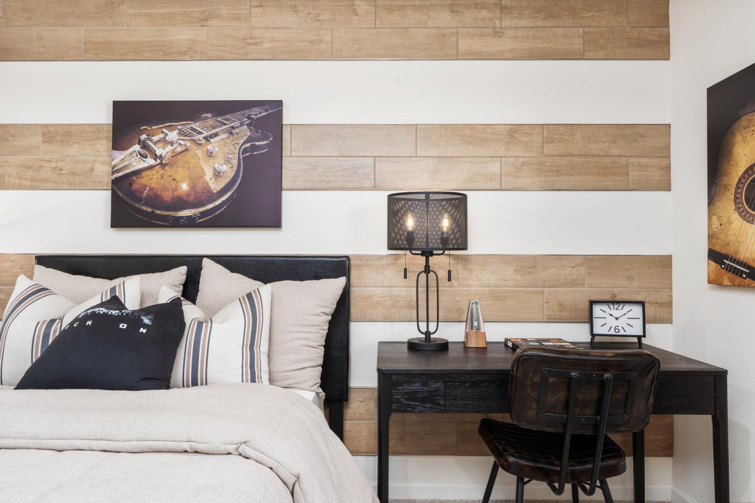 1543 Redbrick Ln, Clovis, CA 93619