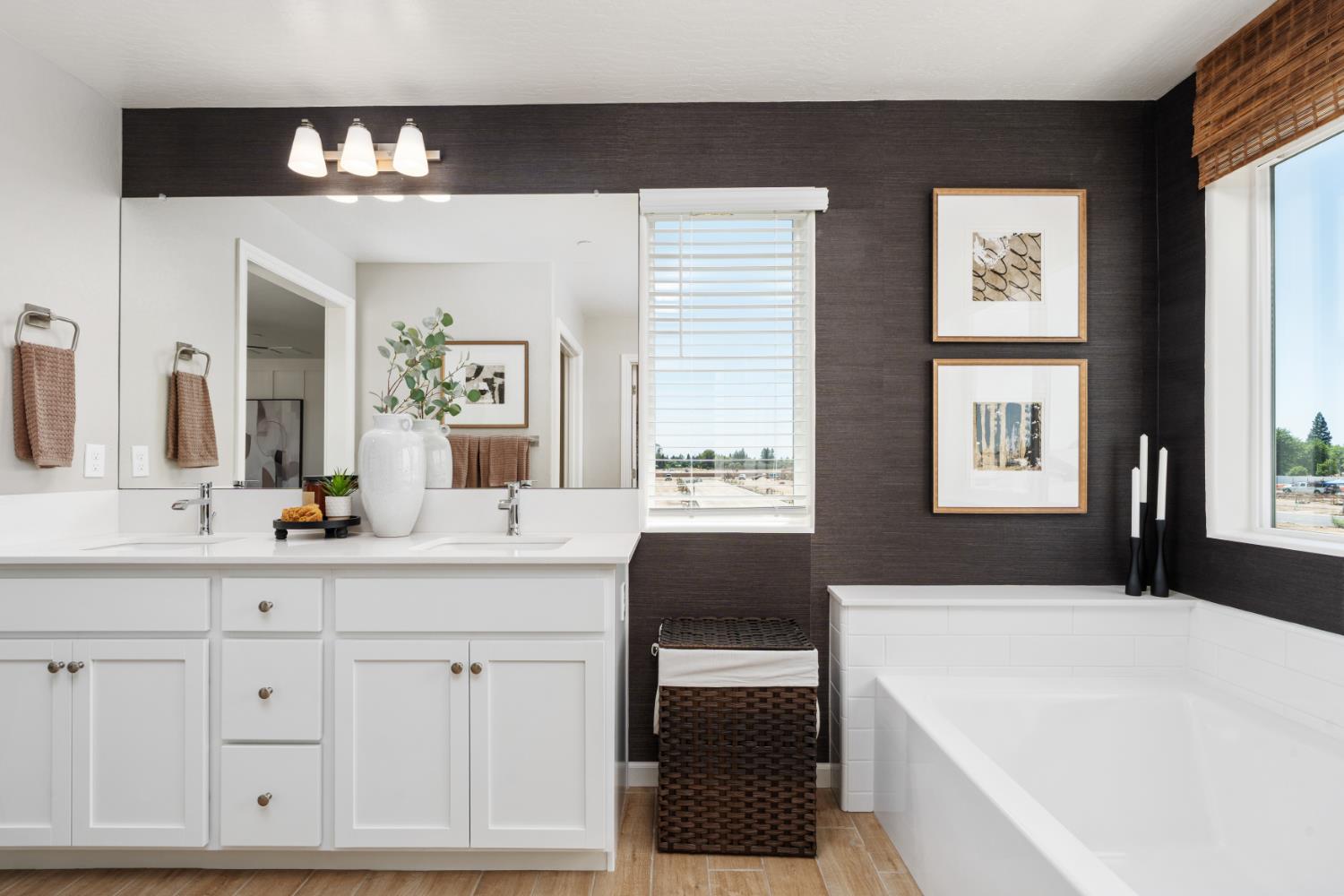 1543 Redbrick Ln, Clovis, CA 93619