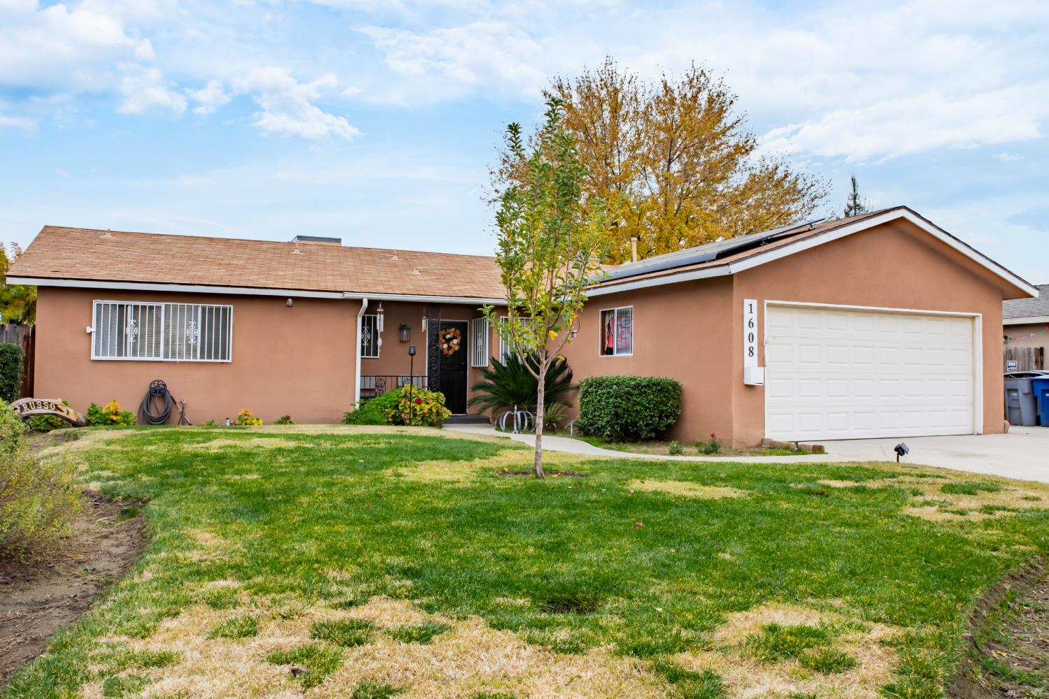 1608 Gettysburg Ave, Clovis, CA 93611