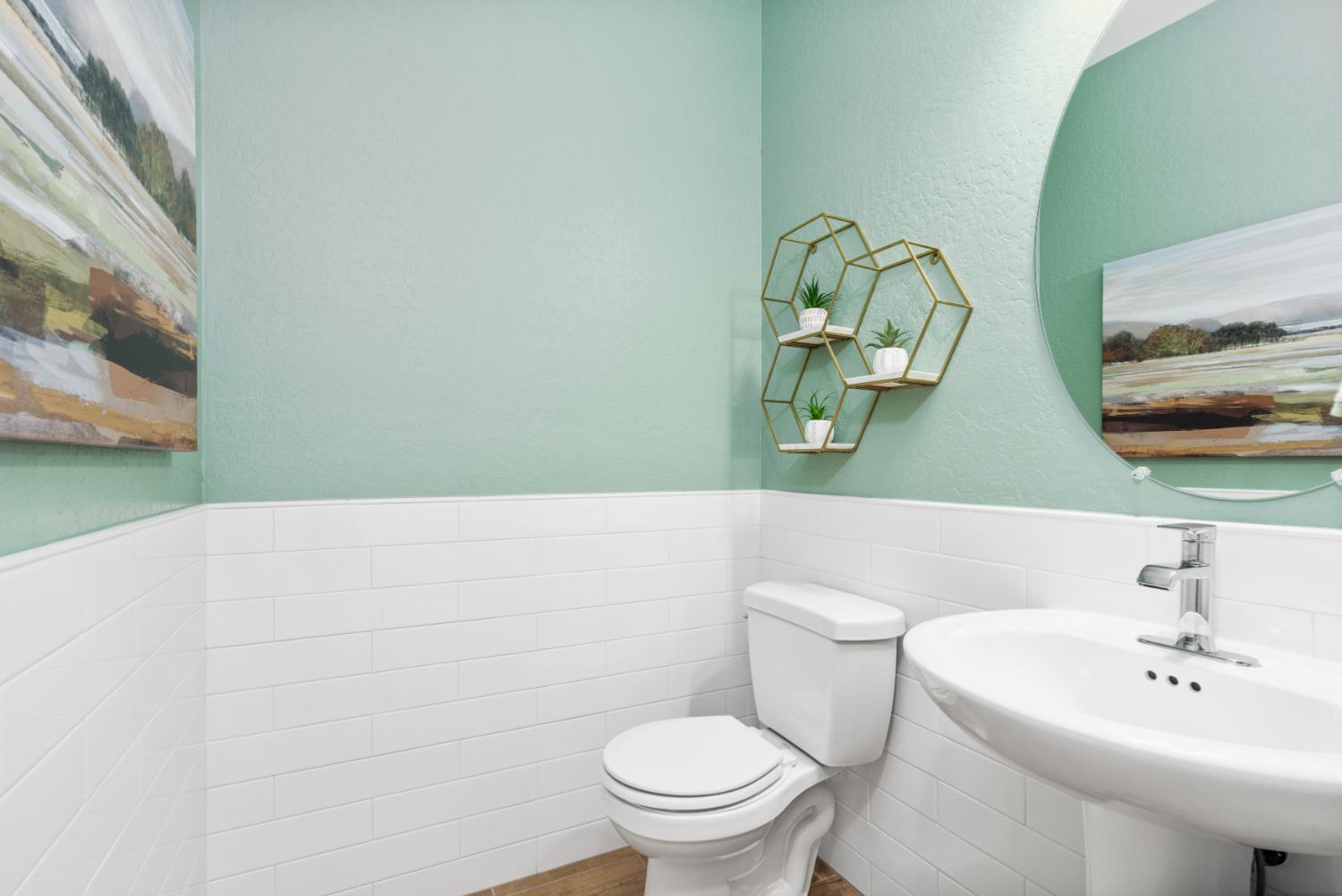 1519 Redbrick Ln, Clovis, CA 93619