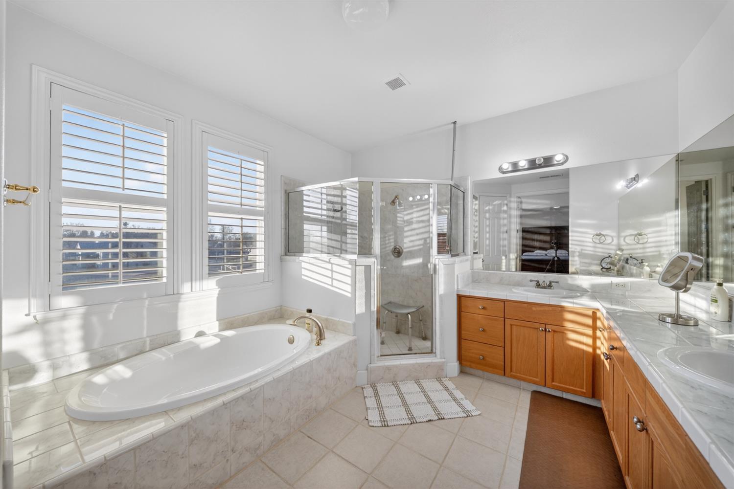 2662 Whitmore Ave, Clovis, CA 93619