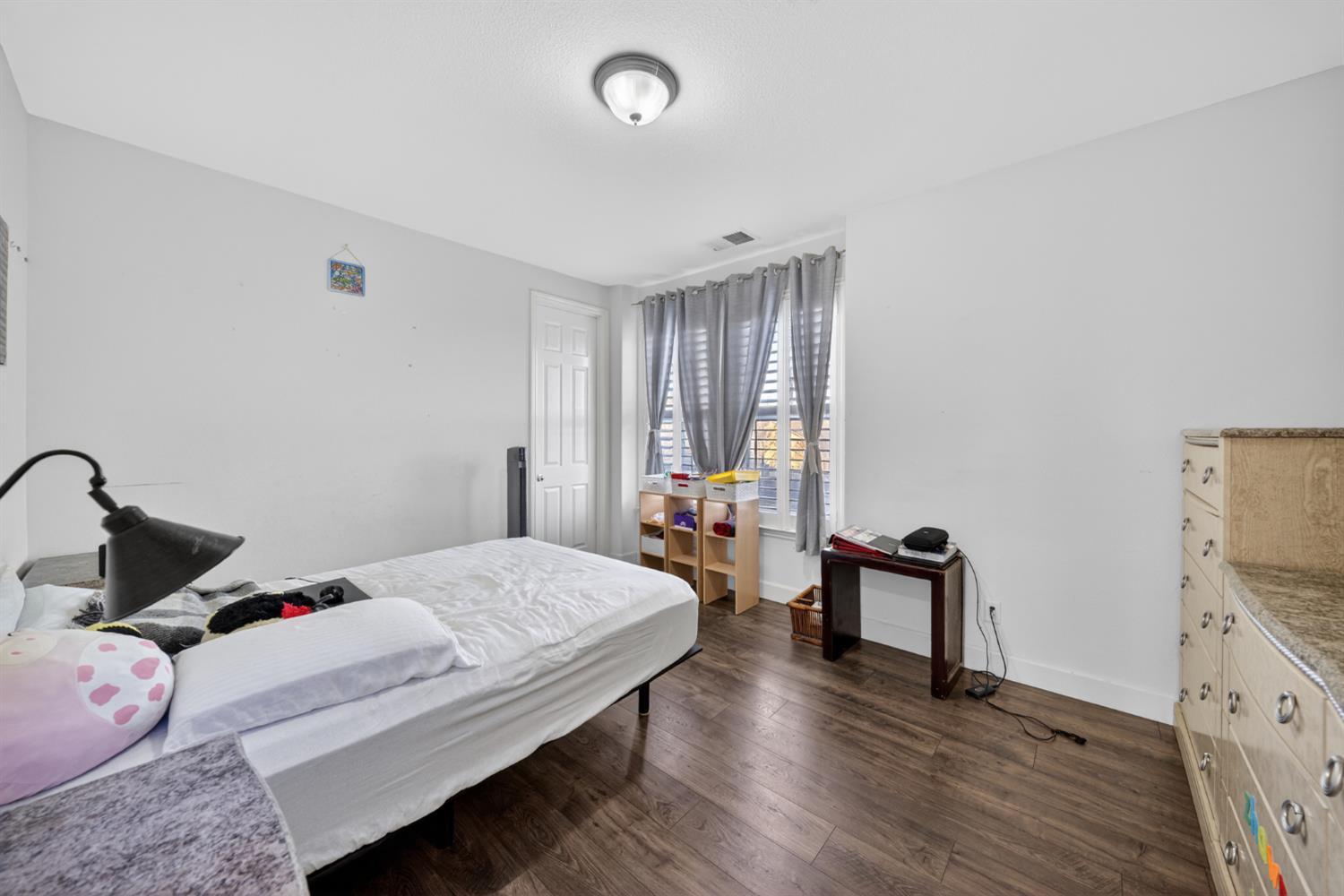 2662 Whitmore Ave, Clovis, CA 93619