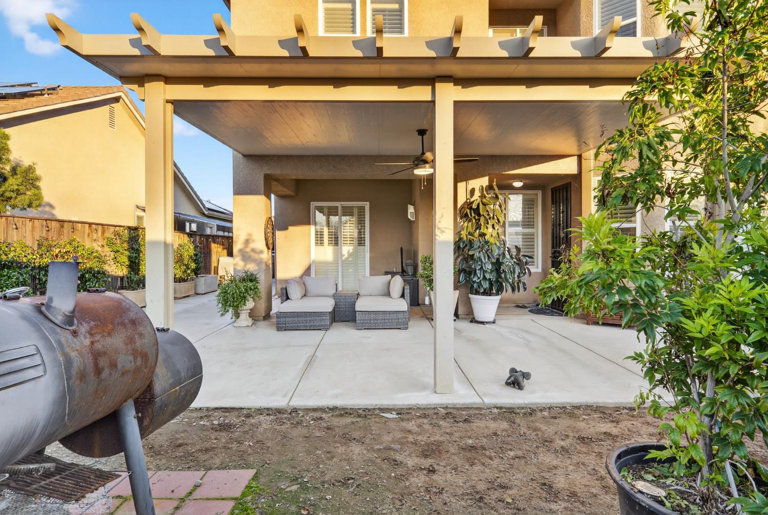 2662 Whitmore Ave, Clovis, CA 93619