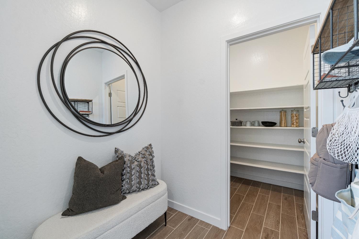 1046 Springtime Ave, Clovis, CA 93619