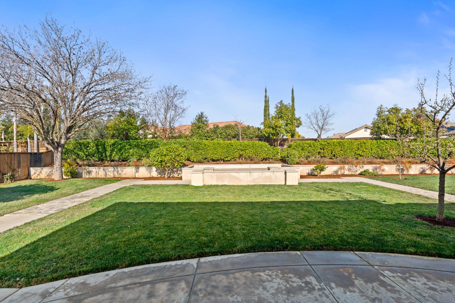 2735 Prescott Ave, Clovis, CA 93619