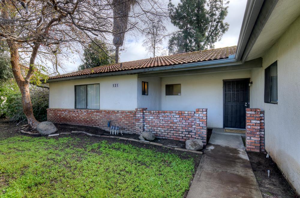 131 N Terry Ave, Clovis, CA 93612