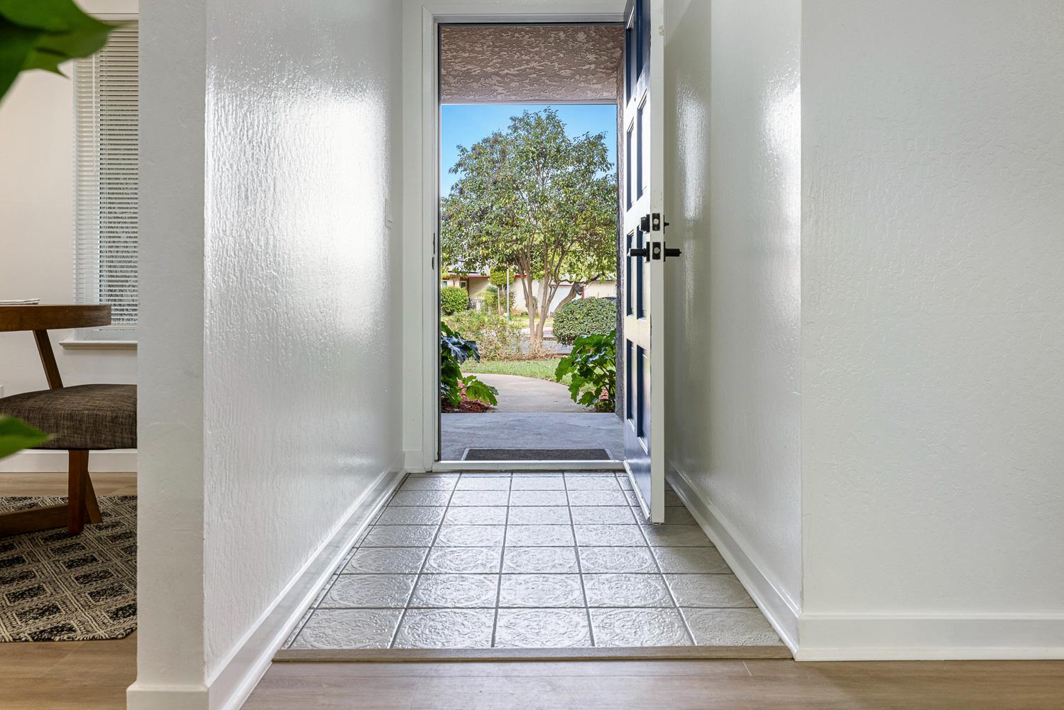 1622 Dennis Ave, Clovis, CA 93611