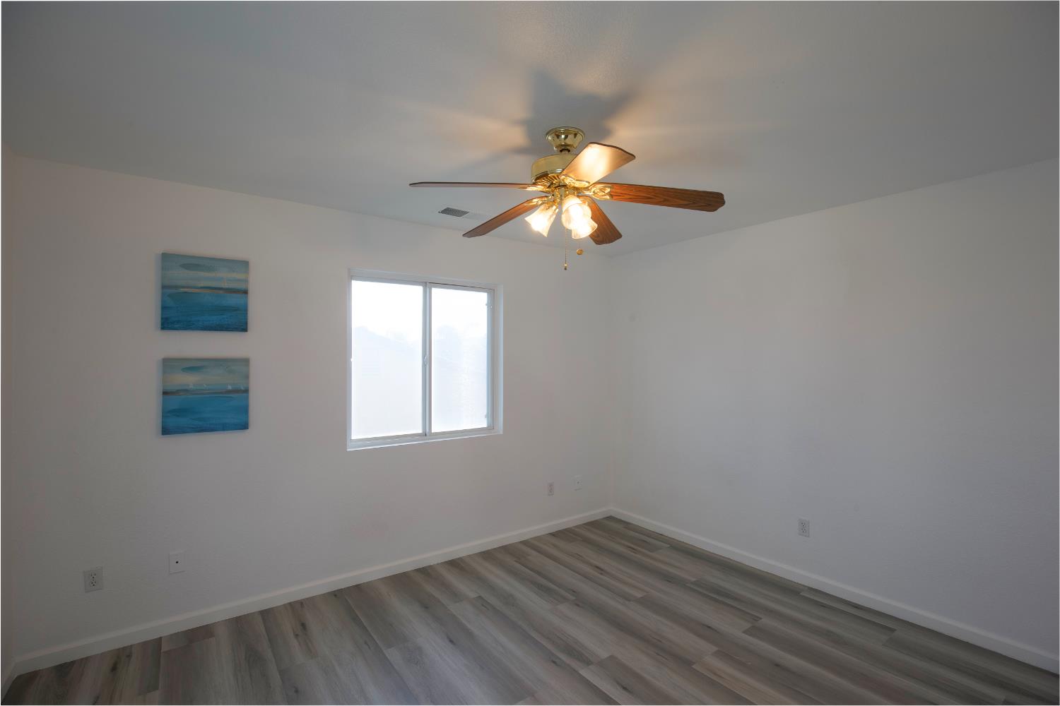 2668 Scott Ave, Clovis, CA 93611