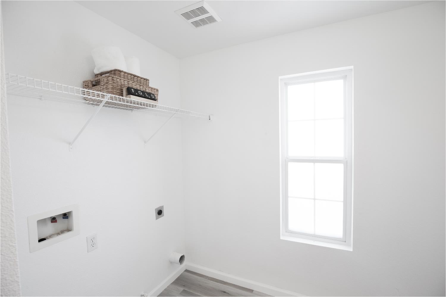 2668 Scott Ave, Clovis, CA 93611