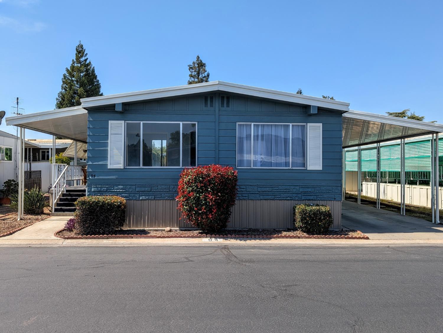 1001 Sylmar #94, Clovis, CA 93612