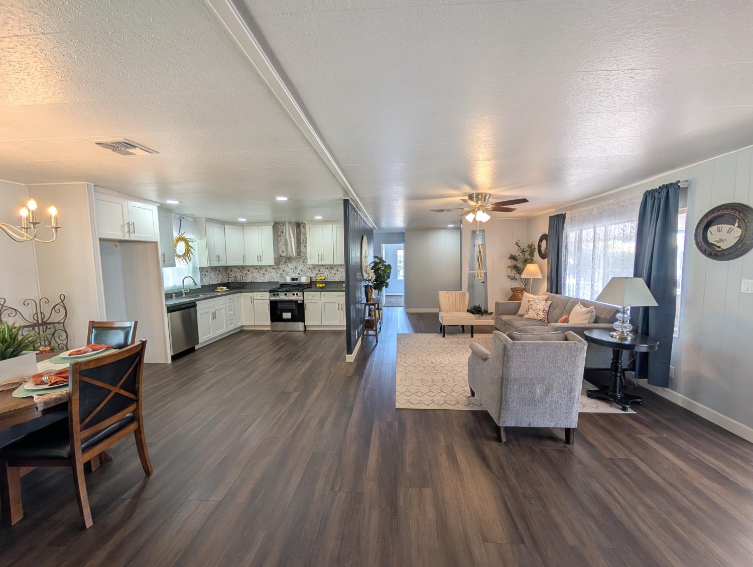 1001 Sylmar #94, Clovis, CA 93612