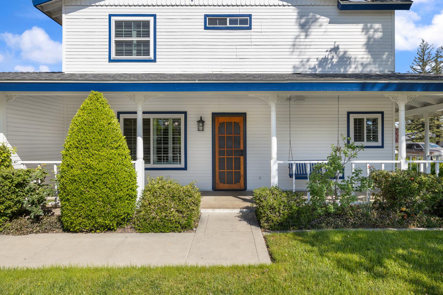 3074 Burgan Ave, Clovis, CA 93611