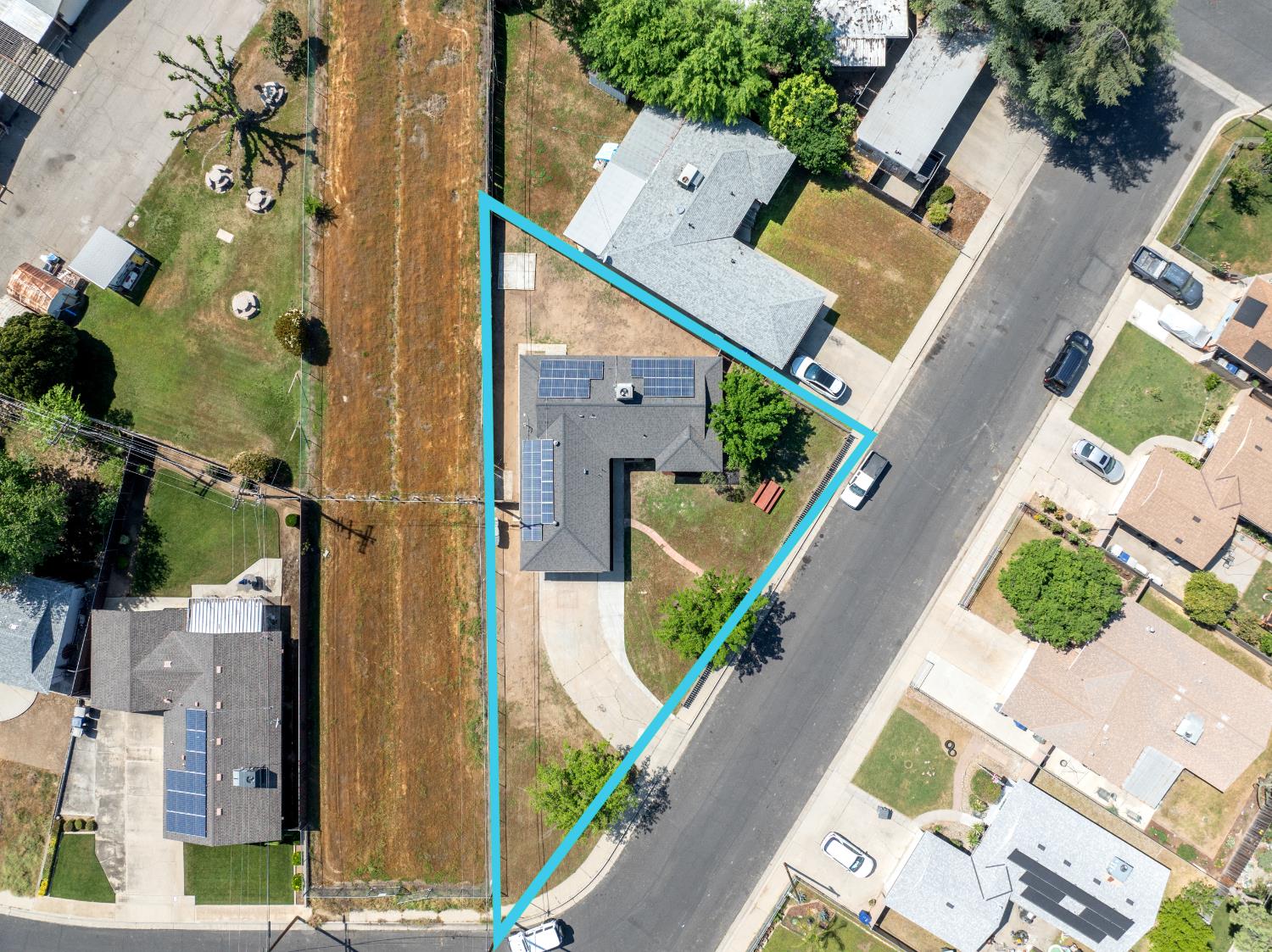 134 10th St, Clovis, CA 93612